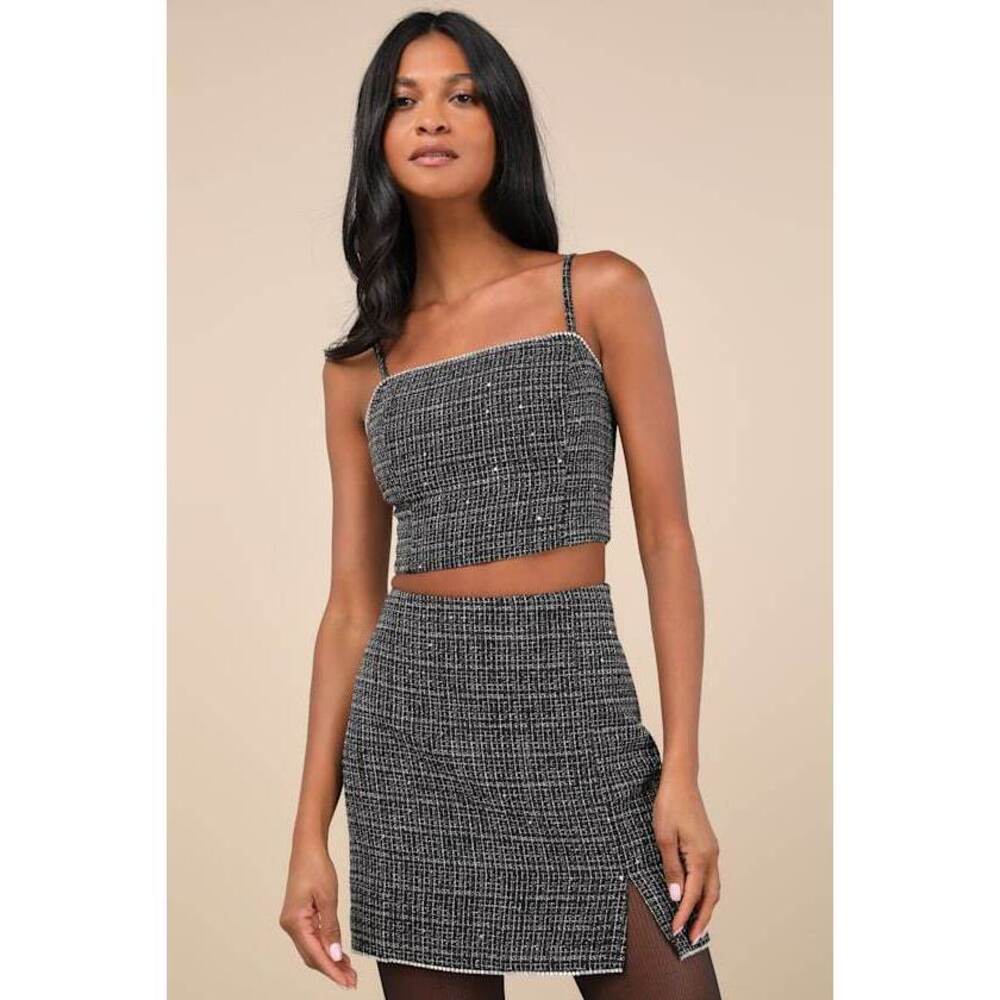 Lulus Charismatically Cute Black Tweed Rhinestone Sleeveless Crop Top - Size L